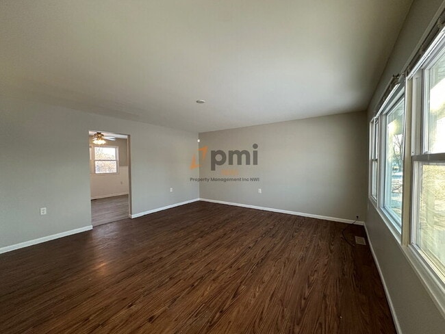 333 Midway Dr in Valparaiso, IN - Building Photo - Building Photo