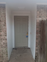 2746 Meadow Gate Ln in Dallas, TX - Building Photo - Building Photo