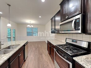 3021 Golf Creek in Villa Rica, GA - Foto de edificio - Building Photo