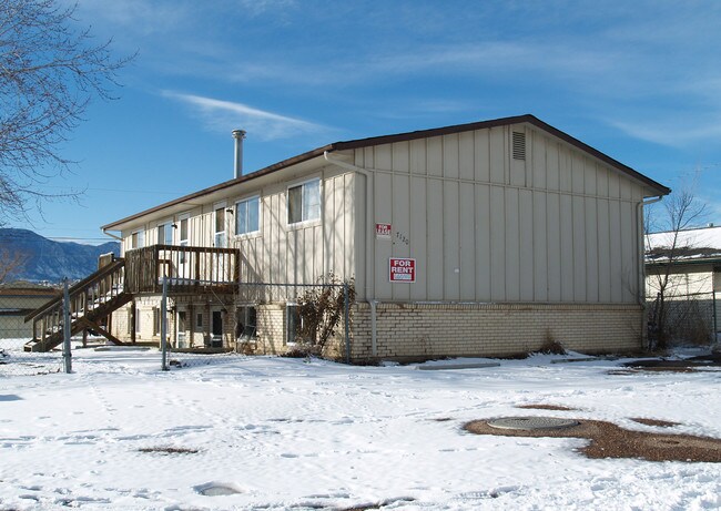 7120 Alegre Cir in Fountain, CO - Foto de edificio - Building Photo