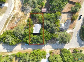 776 Lookout Dr in Canyon Lake, TX - Building Photo - Building Photo