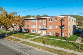 Princeton Place in St. Paul, MN - Foto de edificio - Building Photo