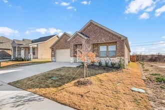 6653 Vly Lk Ln in Fort Worth, TX - Building Photo - Building Photo