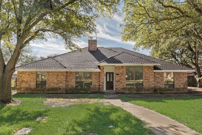 1318 Deer Ridge Dr in Duncanville, TX - Building Photo - Building Photo