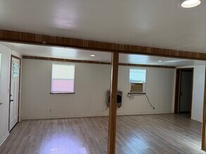 401 Murdock Ave in Collinsville, TX - Foto de edificio - Building Photo