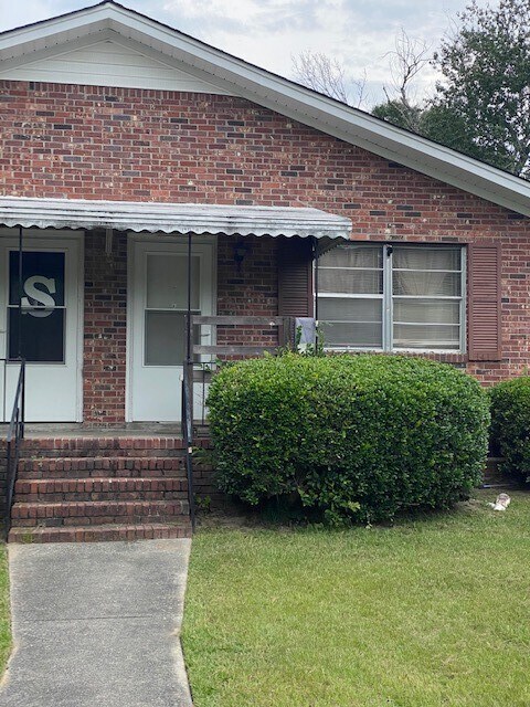 1415 deerwood st, Unit A (Right) in Columbia, SC - Building Photo