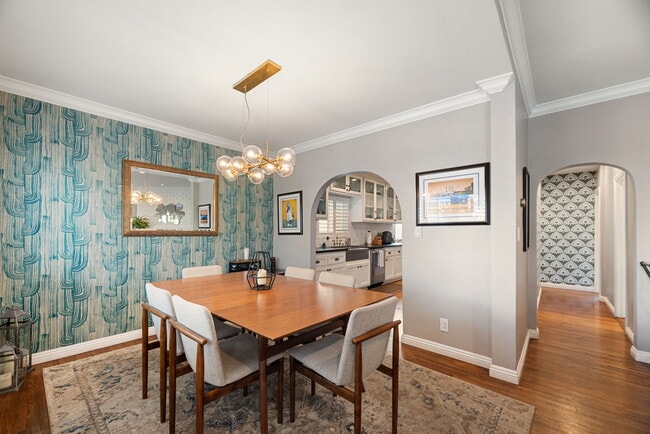 330 28th St in Hermosa Beach, CA - Foto de edificio - Building Photo