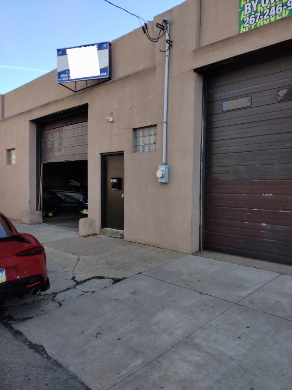 2728 Federal St in Philadelphia, PA - Building Photo - Building Photo