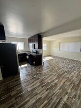 9023 Campo Rd, Unit D in Spring Valley, CA - Building Photo - Building Photo