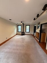 327 Hudson Ave, Unit Apartment #1 in Albany, NY - Building Photo - Building Photo