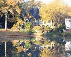 7610 Wentworth Dr in Duluth, GA - Building Photo - Building Photo