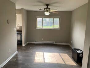 1612 Mars Hill Dr in Dayton, OH - Building Photo - Building Photo