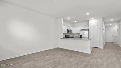 1201 Amethyst Wy, Unit C4 in Greenville, NC - Building Photo - Building Photo