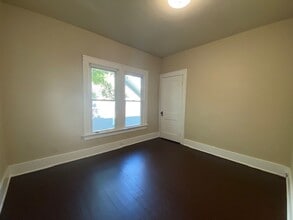 557-559-559 E Madison Ave in Springfield, OH - Building Photo - Building Photo