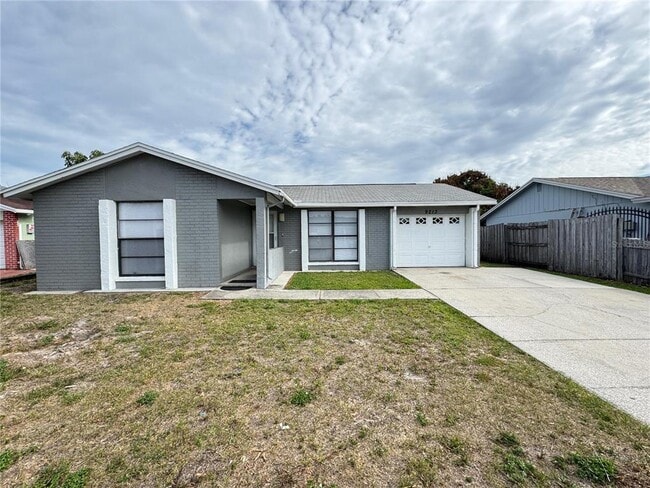 9213 Maybury Ct in Tampa, FL - Building Photo - Building Photo