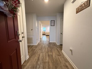 831 Moorhen Wy in Crestview, FL - Foto de edificio - Building Photo