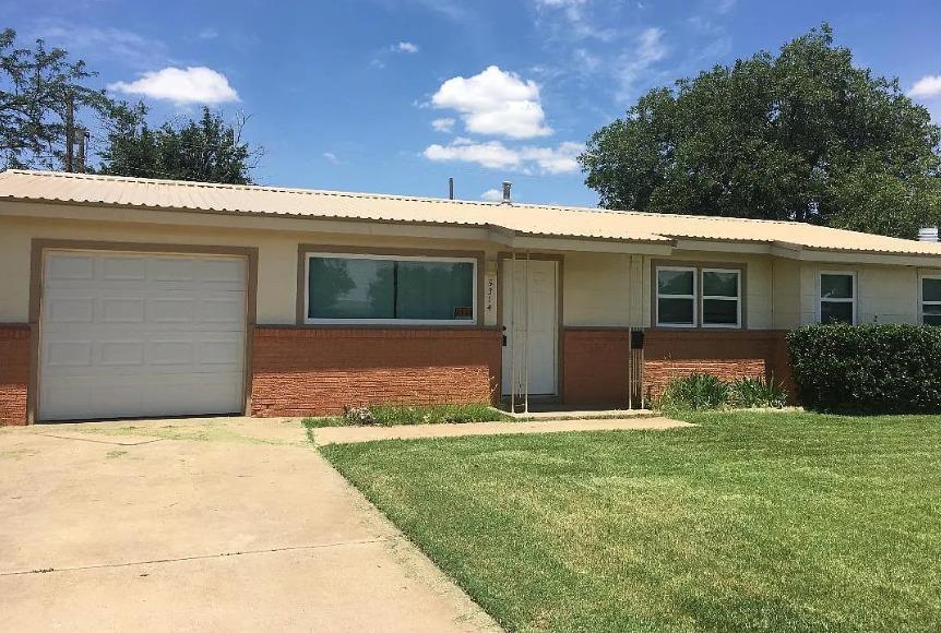 5314 32nd St in Lubbock, TX - Building Photo