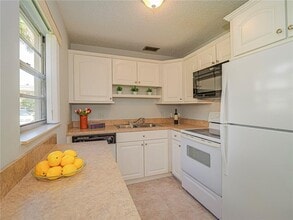 34 Vis Gdns Trl in Vero Beach, FL - Building Photo - Building Photo