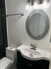 13743 Persimmon Blvd in West Palm Beach, FL - Foto de edificio - Building Photo