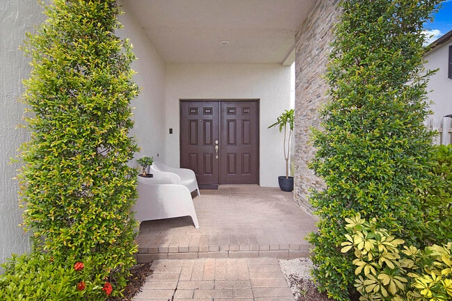 property at 21040 NE 2nd Ct