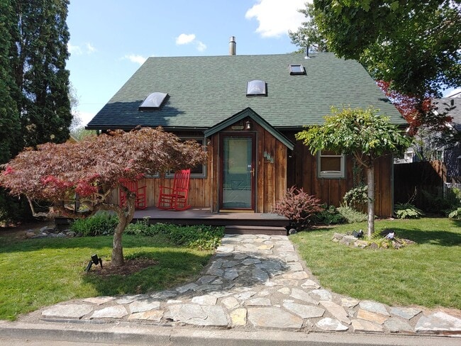 307 S 19th St in Coeur d'Alene, ID - Building Photo - Building Photo