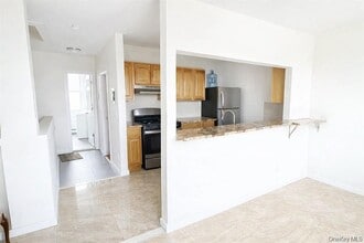 296 Mill St in Poughkeepsie, NY - Building Photo - Building Photo