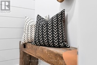 256 George St in Cobourg, ON - Building Photo - Building Photo