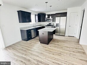 122 Copperleaf Dr in Hampden Township, PA - Building Photo - Building Photo