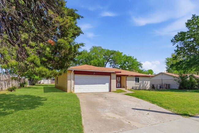 205 E Marshall St in Tulsa, OK - Building Photo - Building Photo