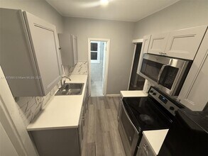 35 NW 57th St in Miami, FL - Building Photo - Building Photo