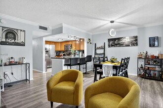 9050 NW 28th St in Coral Springs, FL - Building Photo - Building Photo