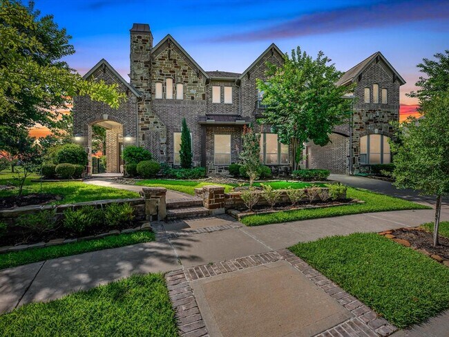 19003 Cove Manor Dr in Cypress, TX - Building Photo - Building Photo