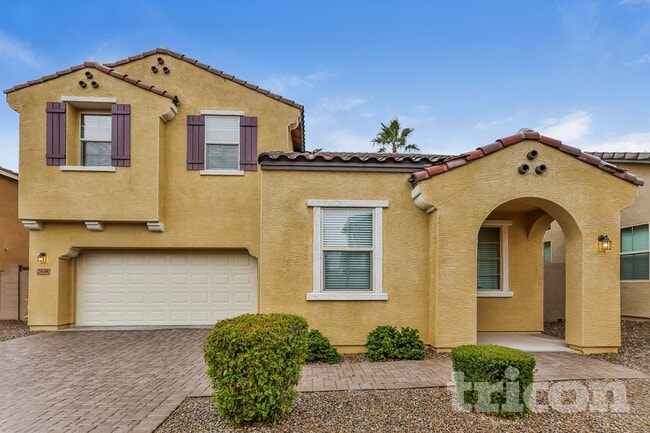 property at 2638 E Danbury Rd