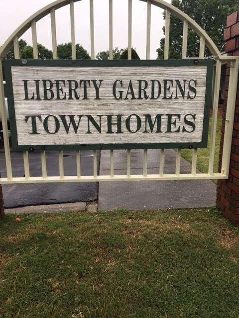 Liberty Garden Townhomes in Columbus, GA - Building Photo