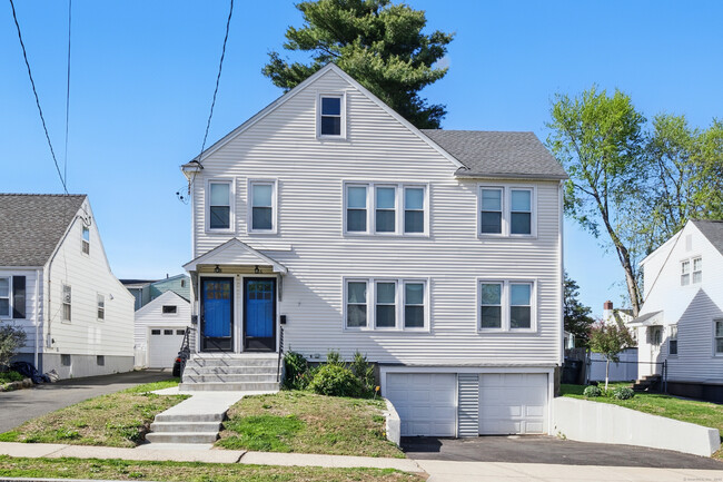 property at 128 Thomas St