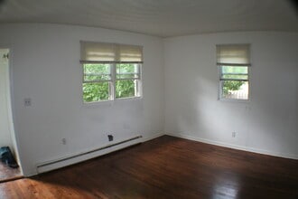 8924 London St in Norfolk, VA - Building Photo - Building Photo