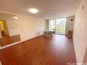 400 Hobron Ln in Honolulu, HI - Foto de edificio - Building Photo
