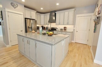 3689 N Colbourne Way in Meridian, ID - Building Photo - Building Photo