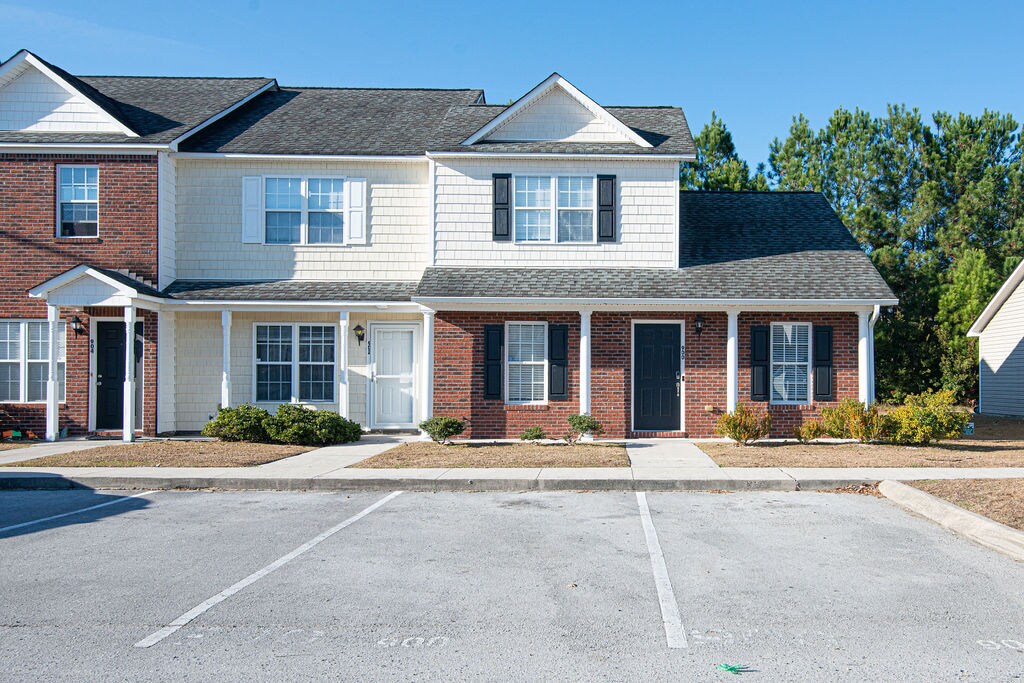 900 Springwood Dr in Jacksonville, NC - Building Photo