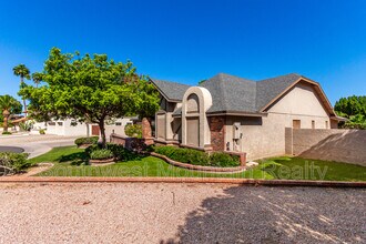 2020 W Natal Cir in Mesa, AZ - Building Photo - Building Photo