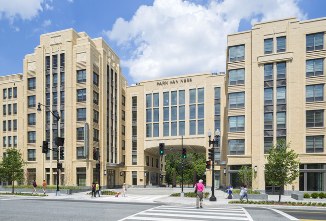 Park Van Ness in Washington, DC - Building Photo - Building Photo