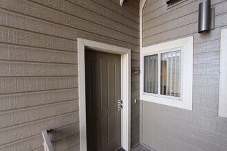 1401 N Fourth St in Flagstaff, AZ - Foto de edificio - Building Photo