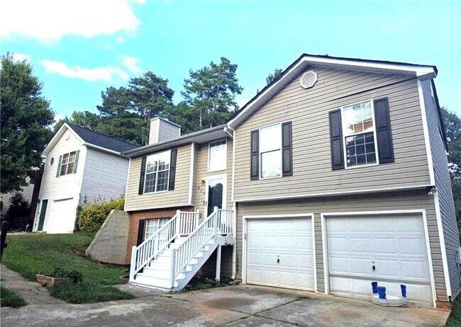 828 Tradd Ct