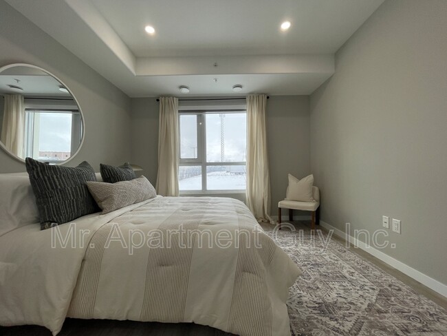 155 Hagar St in Welland, ON - Building Photo - Building Photo