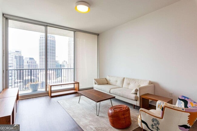 property at 1080 Peachtree St NE