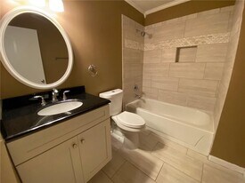 1414 Huntingdon Chase