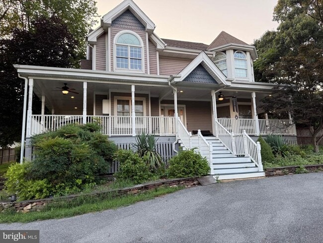 property at 14712 Old Columbia Pike