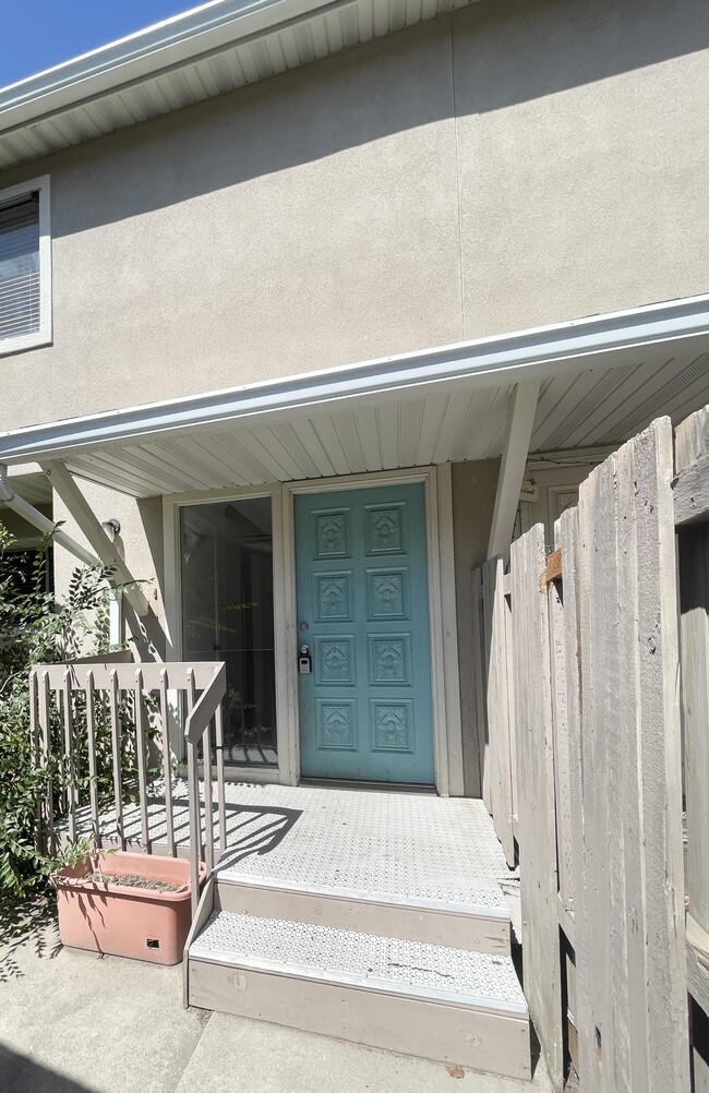 1871 Monterey Dr in Murray, UT - Building Photo - Building Photo
