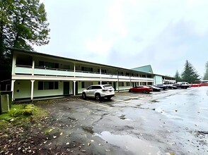 Alderwood Apartments in Juneau, AK - Building Photo - Building Photo