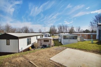 Lansing Park Terrace in Lansing, MI - Building Photo - Building Photo